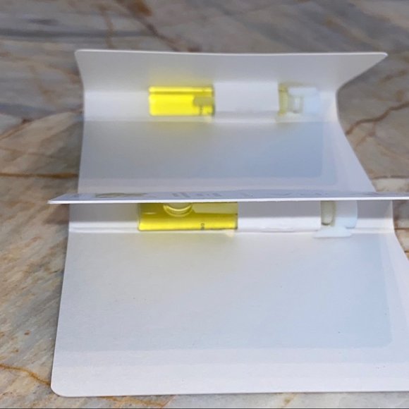 Or of 2 Kora Organics Face Oil Mini Tube Travel Sz - Picture 2 of 3